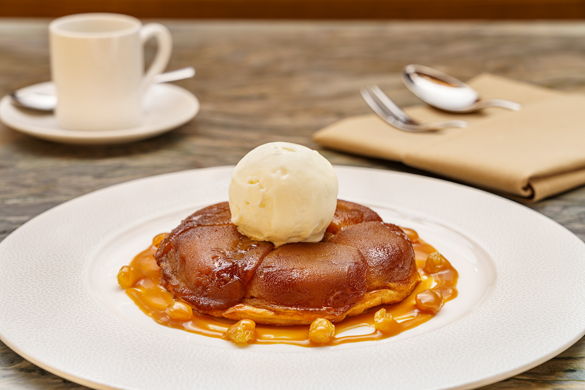 Apple Tarte Tatin with ice cream