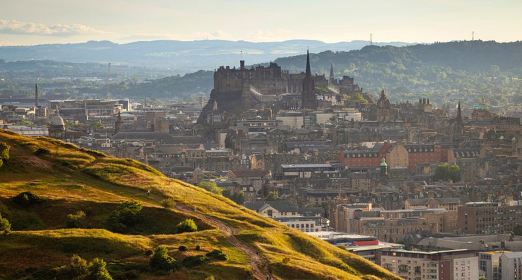 Edinburgh Castle image by VisitScotland/Kenny Lam
